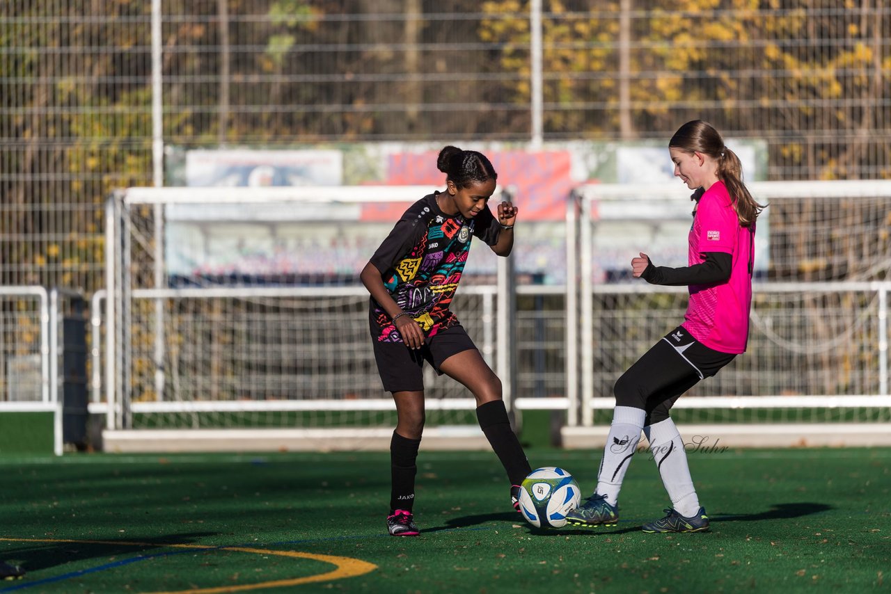 Bild 149 - wCJ VfL Pinneberg 3 - Lemsahl : Ergebnis: 2:1